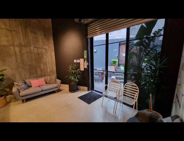 525M² SERVICED OFFICE FOR SALE IN WOODSTOCK